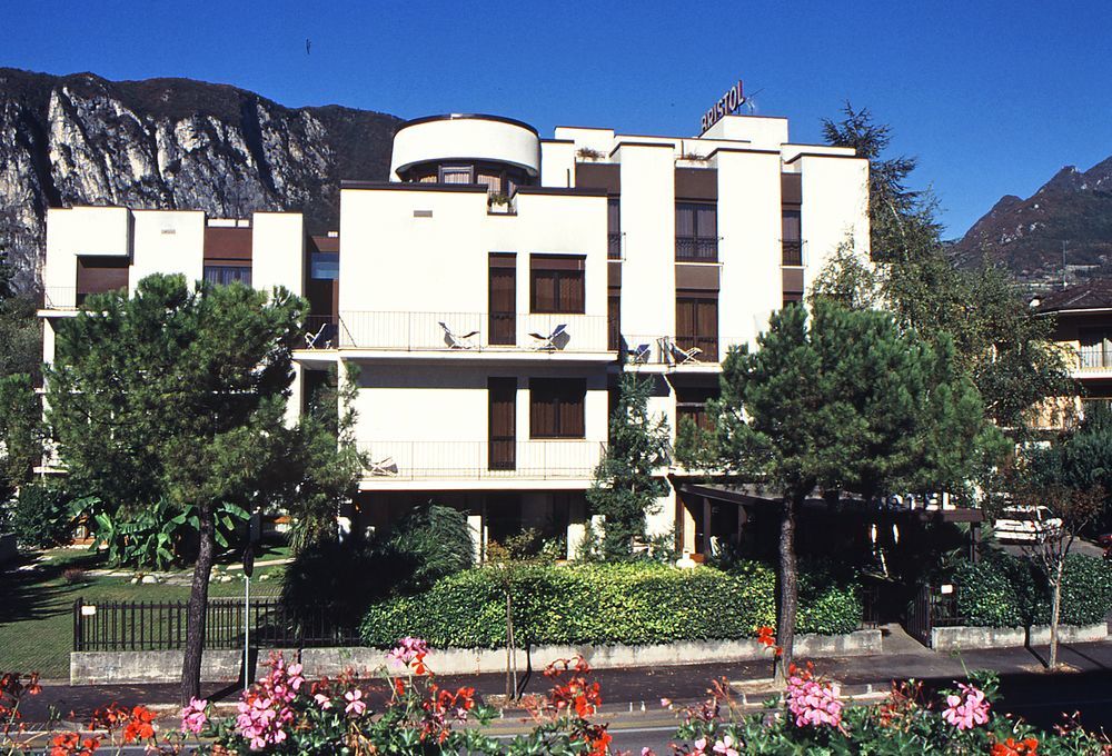 Hotel Bristol Рива-дель-Гарда Екстер'єр фото